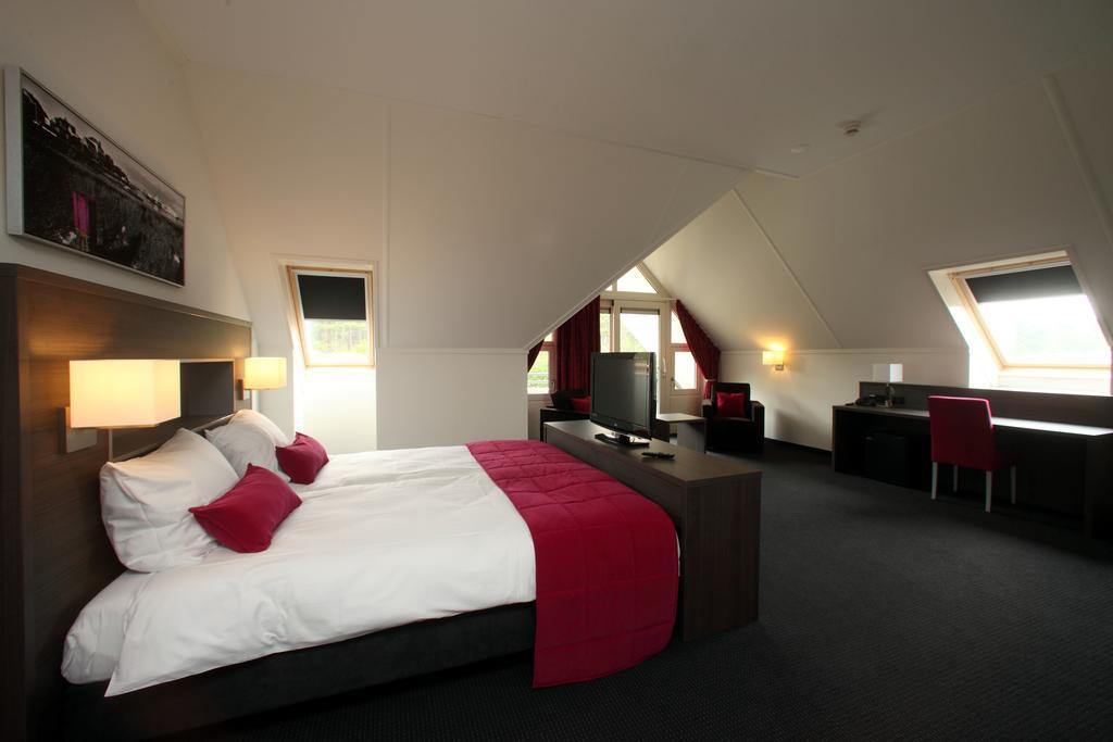 Hotel Bornholm West-Terschelling Rum bild